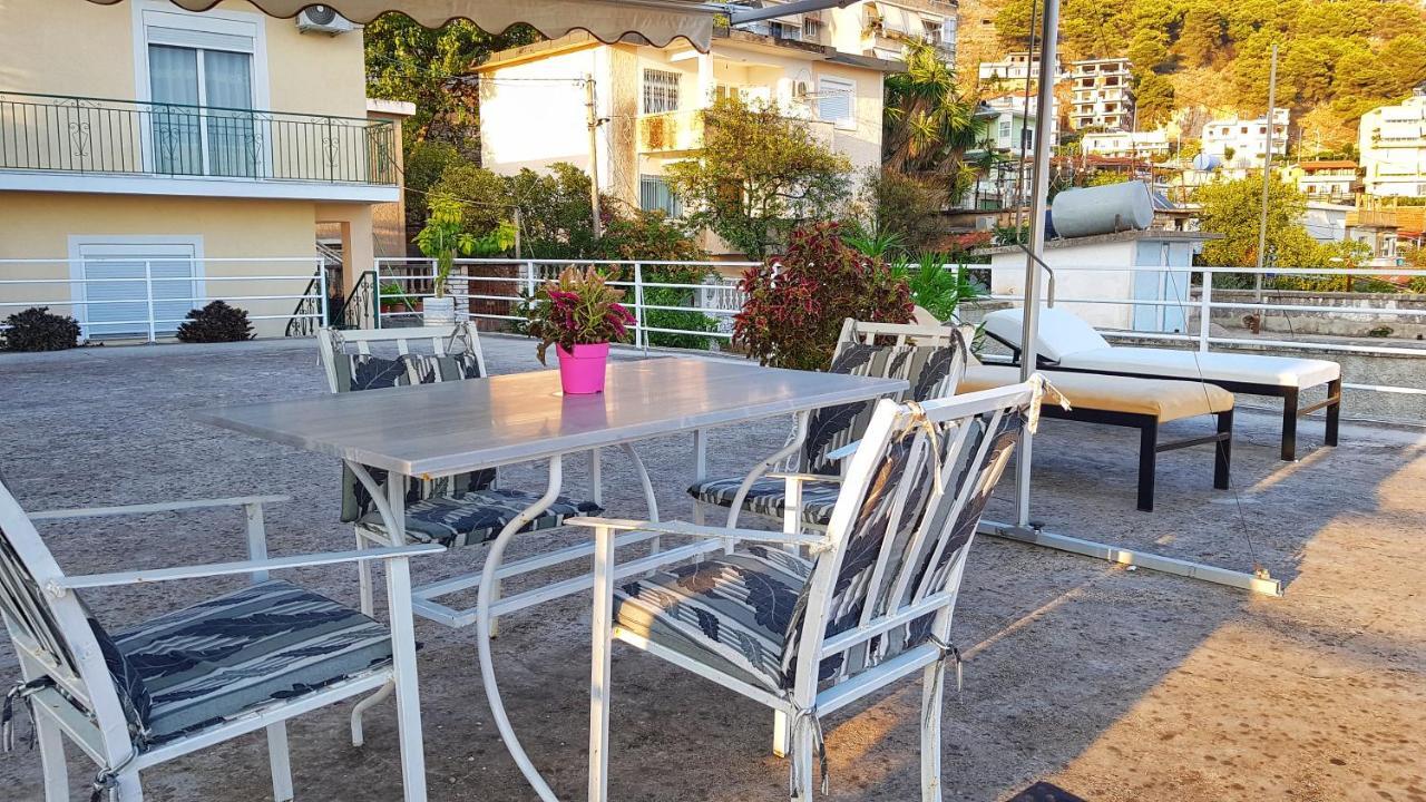 Joen Guesthouse Saranda Extérieur photo
