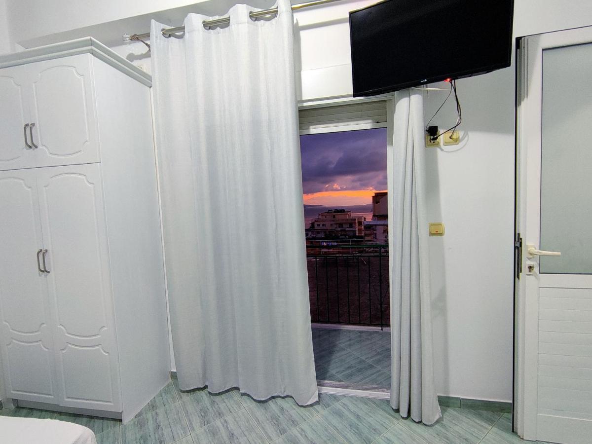 Joen Guesthouse Saranda Extérieur photo