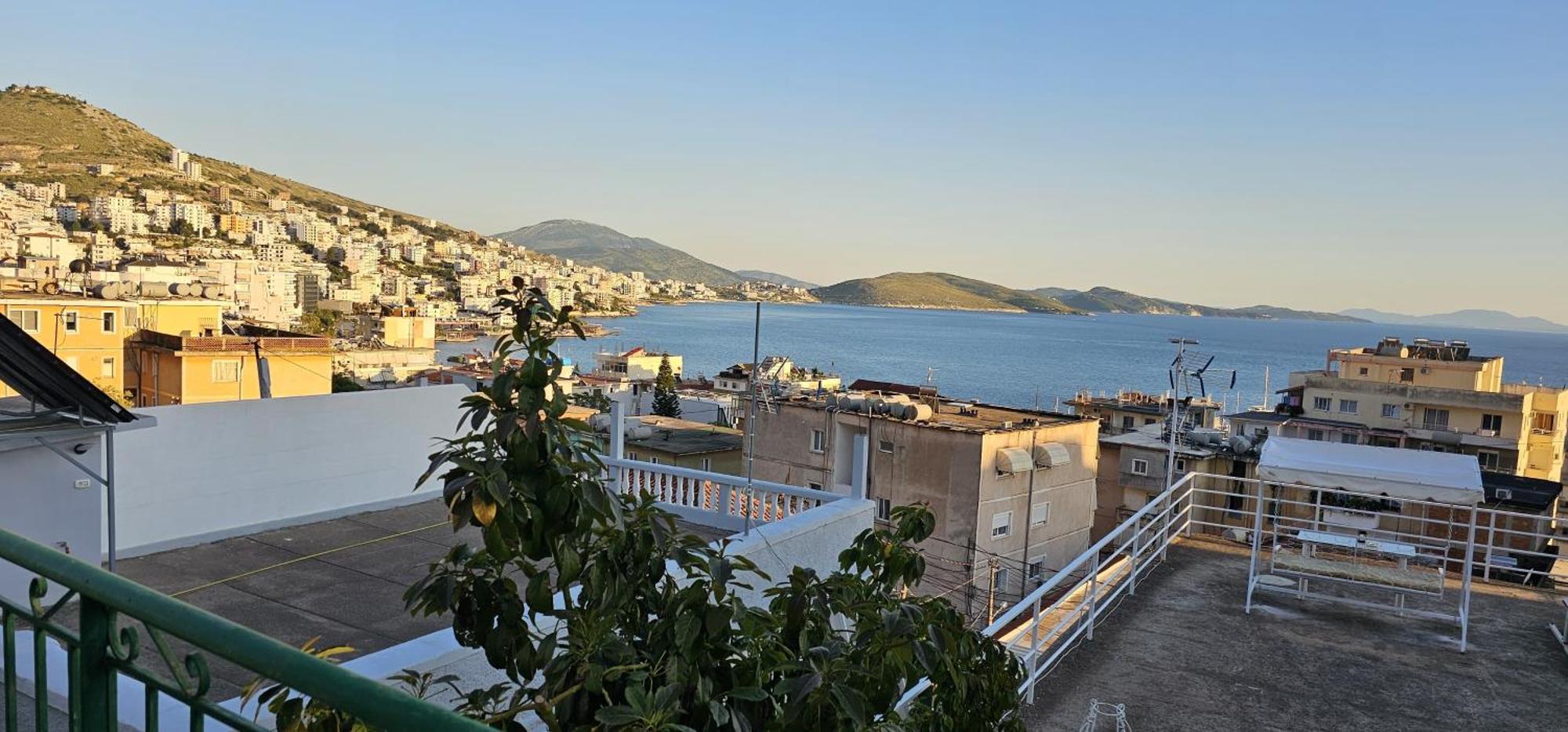 Joen Guesthouse Saranda Extérieur photo